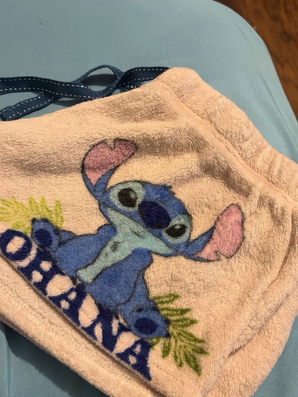Disney Lilo & Stitch Plush Kids Bibs - Blue & Peach - Picture 2 of 3